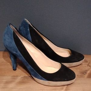 Cafe Noir suede pumps